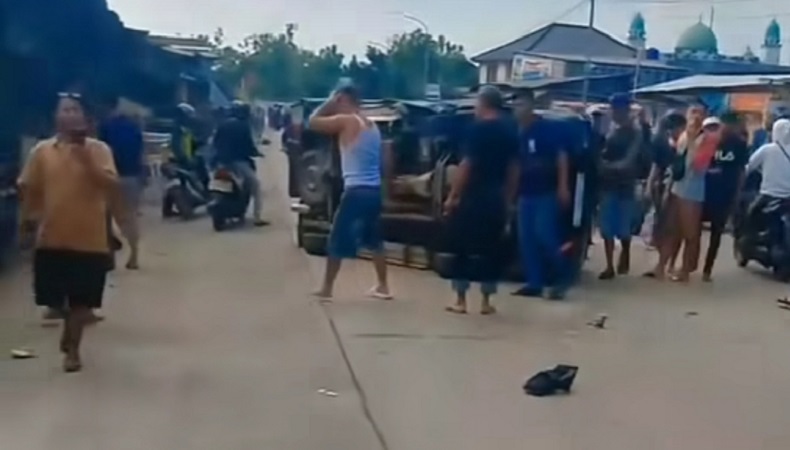 Mobil Tabrak Pikap di Jalan Lingkar Laladon Bogor, 1 Orang Terluka