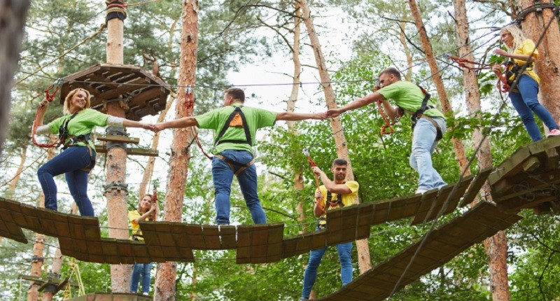 Aktivitas Team Building yang Efektif untuk Outing Kantor