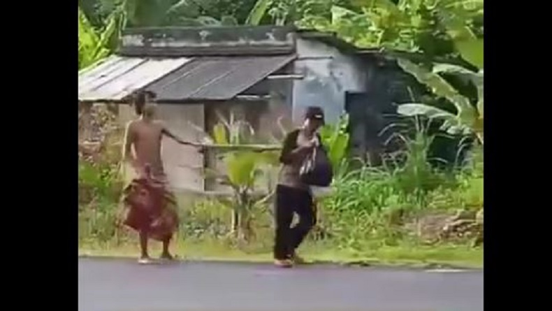 Ngeri! Beredar Video Detik-Detik Korban Mutilasi di Garut Ditarik di Jalan sebelum Dibunuh