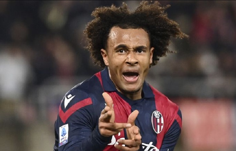 Joshua Zirkzee Pilih Man United Ketimbang AC Milan, Ibrahimovic Bilang Begini