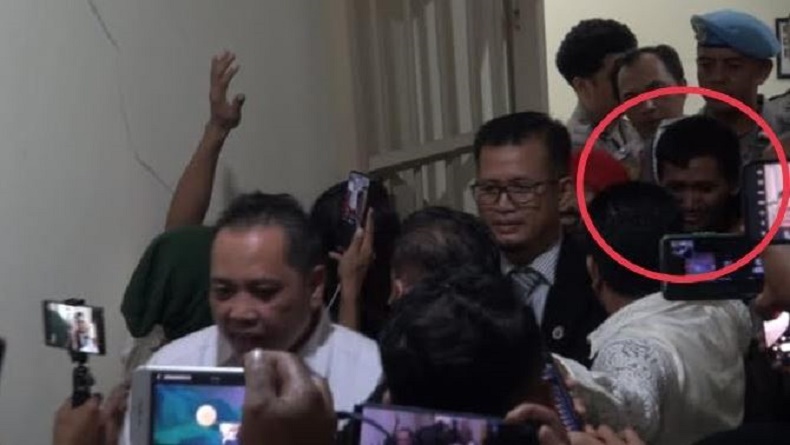 Senyum Bahagia Pegi saat Dibebaskan, Ucap Terima Kasih kepada Netizen dan Wartawan
