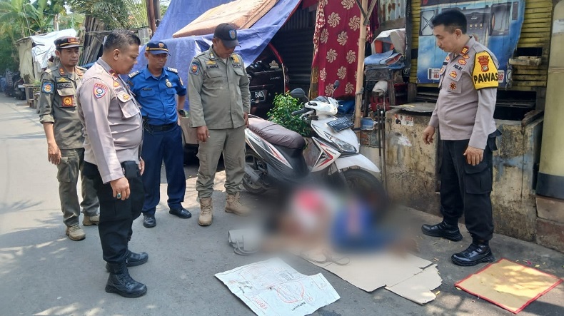 Pria Tanpa Identitas Terserempet KRL di Tambora, Diduga ODGJ