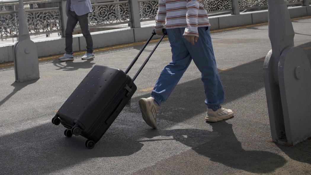 Pria Inggris Didakwa Bunuh Pasangan Lansia Homo, Masukkan Jasad Korban ke Koper