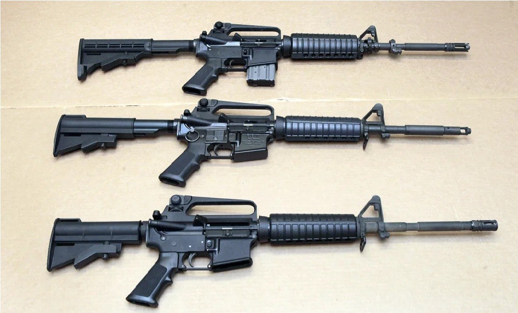 FBI Pastikan Senapan Serbu AR yang Dipakai untuk Tembak Donald Trump Legal