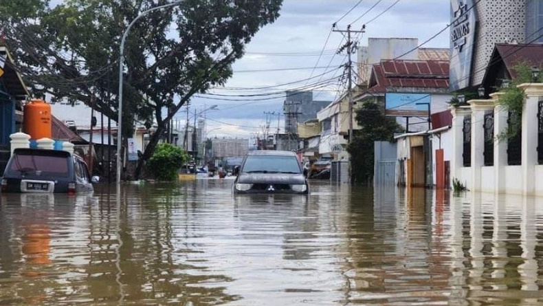 Banjir Gorontalo Rendam 9 Kecamatan, BNPB: 7.000 Orang Lebih Mengungsi