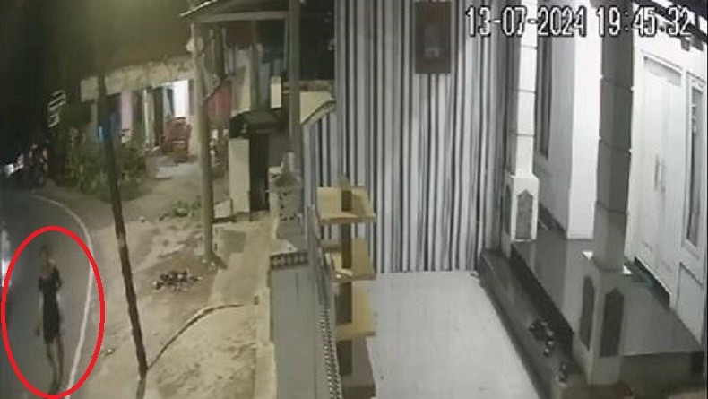 Terekam CCTV Aksi Penculikan Bocah Perempuan di Bengkulu, Korban Digendong Pelaku