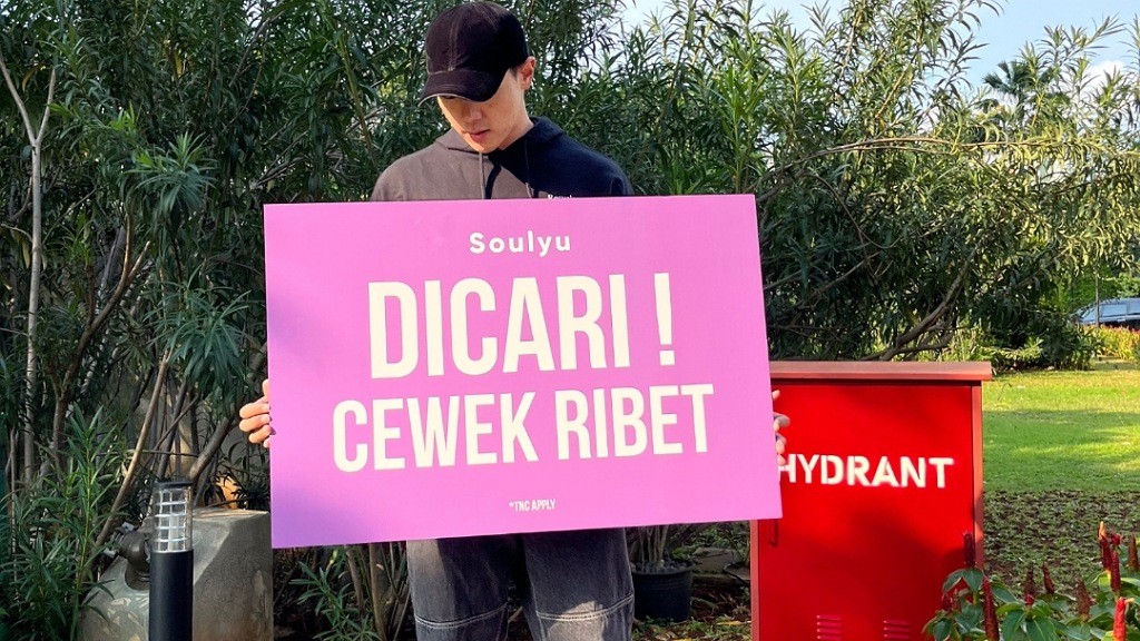 Kalian Merasa Ribet Pakai Eyeliner? Yuk Ikuti Challenge yang Satu Ini!