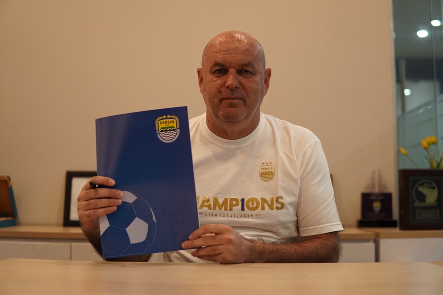 Bojan Hodak Sebut Skuad Persib Sudah Komplet, Siap Tarung di Liga 1 2024-2025
