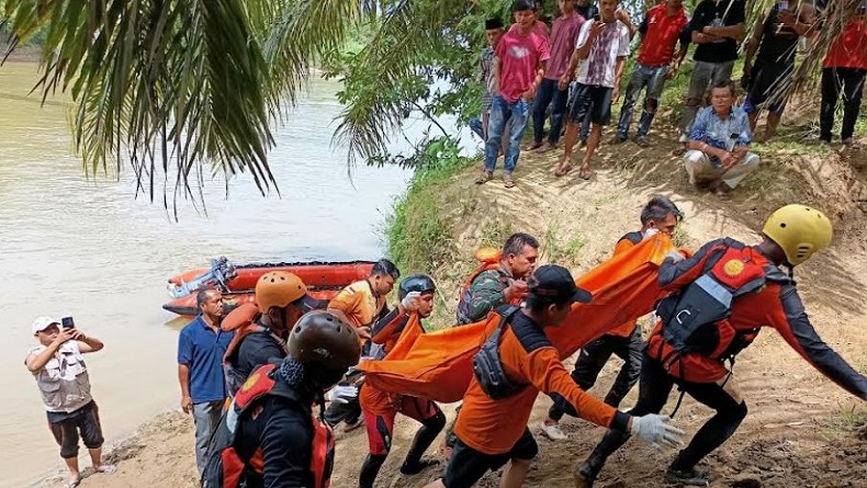 Seluruh Korban Hanyut Terseret Arus Sungai Barumun Ditemukan, 3 Tewas 1 Selamat