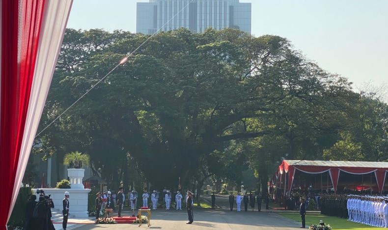 Jokowi Lantik 906 Perwira TNI-Polri, 4 Peraih Adhi Makayasa