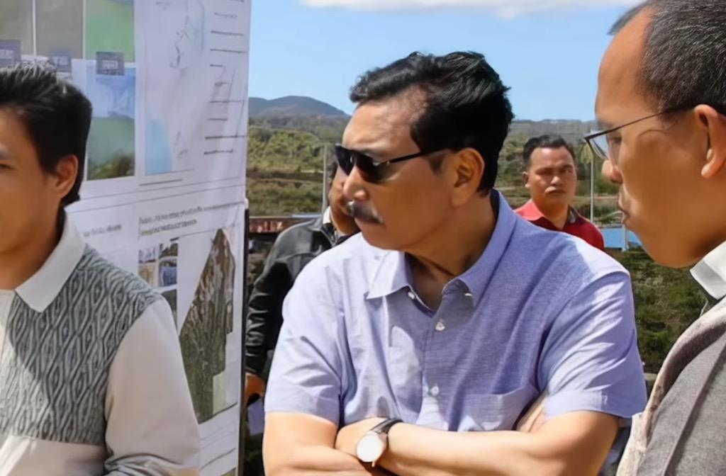 Luhut Mau Buat Jalur Khusus Ekspor Durian ke China, Begini Caranya   