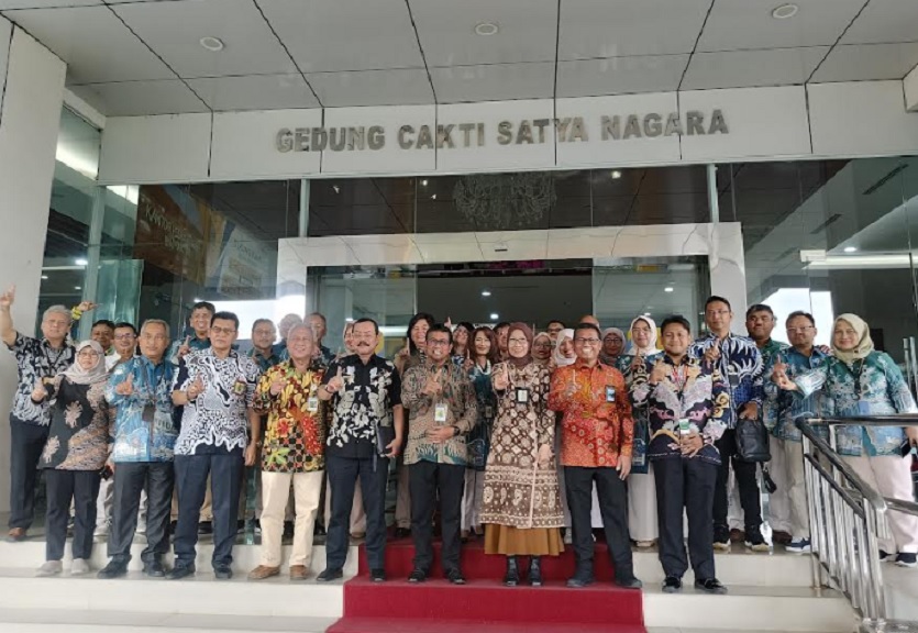 Kanwil DJP Jabar Lelang Serentak 77 Aset Penunggak Pajak, Targetkan Nilai Limit Rp15 Miliar