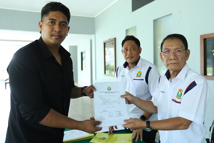 Fadil Imran Resmi Daftar Caketum PBSI, Dapat Dukungan Mayoritas