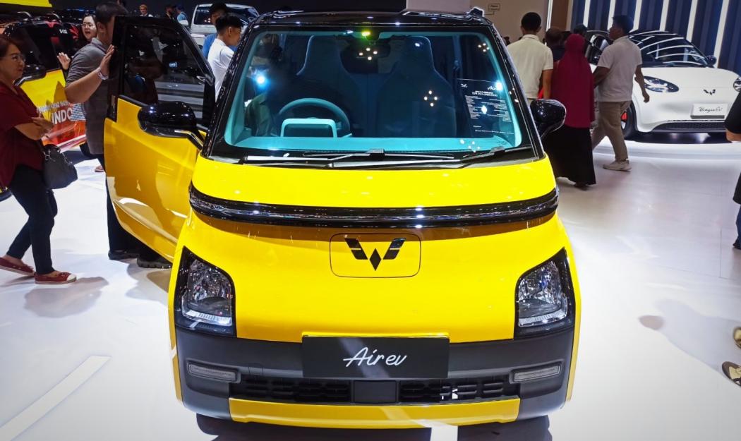 GIIAS 2024 Diramaikan Banyak Mobil Listrik, Wuling Yakin Air EV Punya Pasar Sendiri