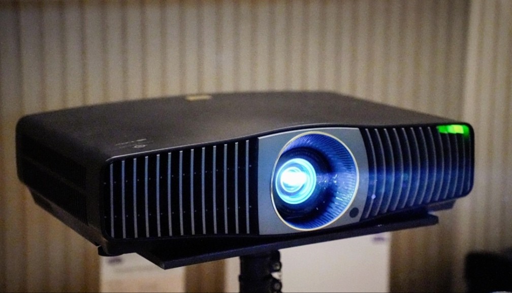 BenQ Ciptakan Projector 4K Home Cinema Terbaru dengan Teknologi Laser