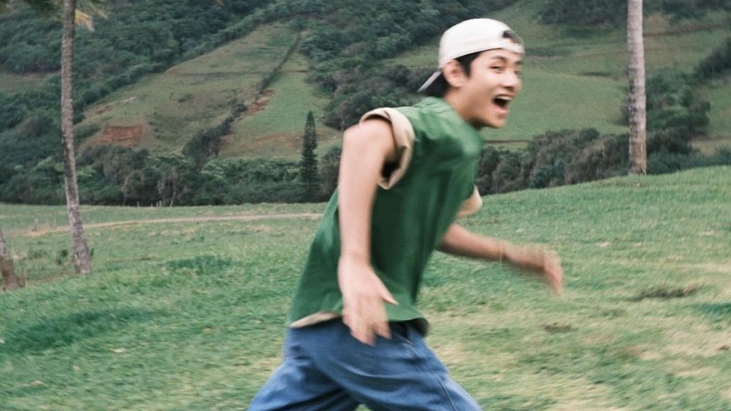 Viral V BTS Unggah Foto Kentang dari Fast Food yang Kena Boikot, Warganet Kecewa: Ayo Unfollow