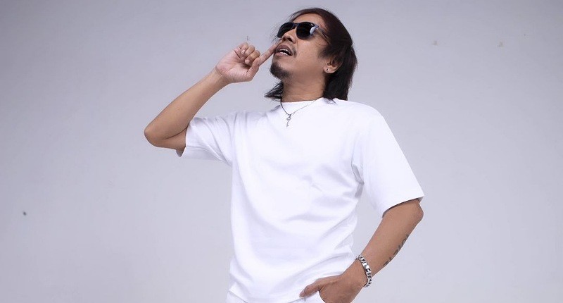 Puluhan Tahun Berkarya, Ternyata Ian Kasela Suka Intip Gaya Armand Maulana Manggung 