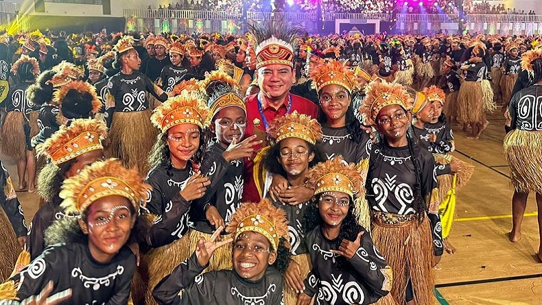 Pj Gubernur Sultra Andap Budhi Hadiri Puncak Peringatan Hari Anak Nasional ke-40 di Papua