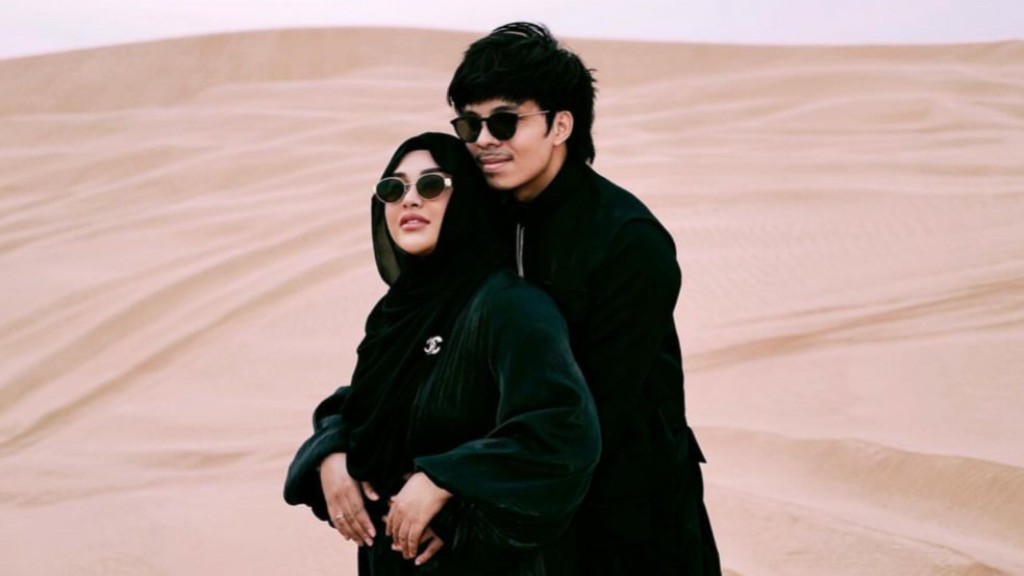 Kocak! Atta Halilintar Salah Gandeng Tangan, Bukannya Aurel Hermansyah Malah Nagita Slavina