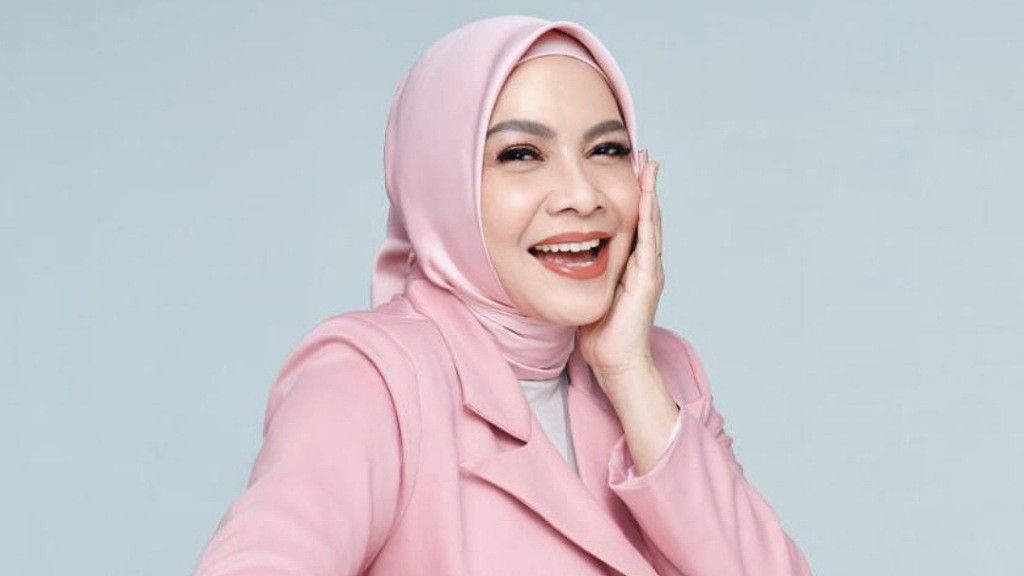 Potret Rieta Amilia Ibunda Nagita Slavina Awet Muda tanpa Operasi, Ternyata Ini Rahasianya
