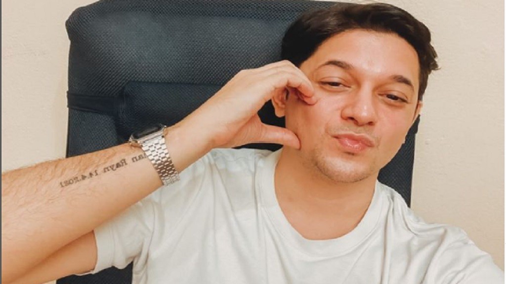 Tengku Dewi Melahirkan Anak Kedua, Andrew Andika Bahagia Bisa Gendong Putrinya: Hey Baby Luv