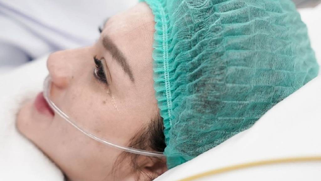 Hati Tengku Dewi Luluh usai Andrew Andika Azankan Baby Luv: Aku Berdamai dengan Keadaan