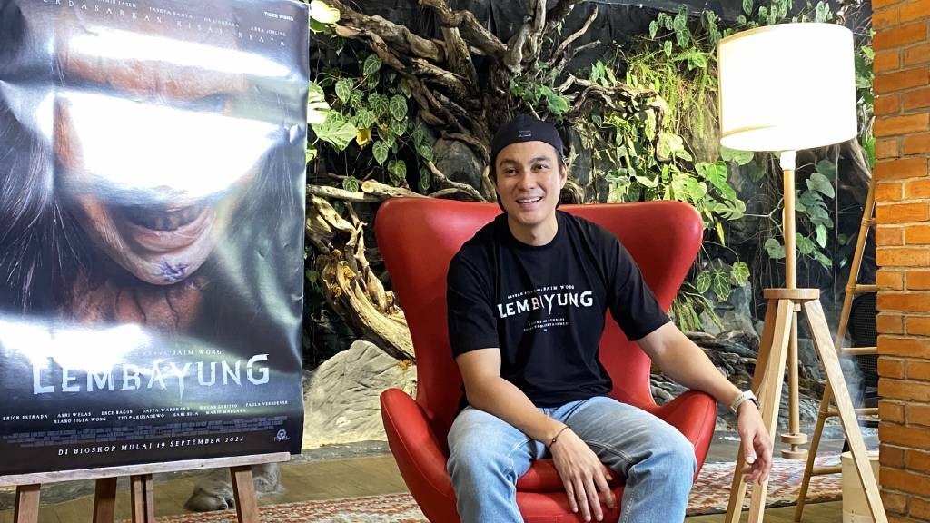 Baim Wong Bikin Paula Verhoeven Banjir Keringat saat Syuting Film Lembayung