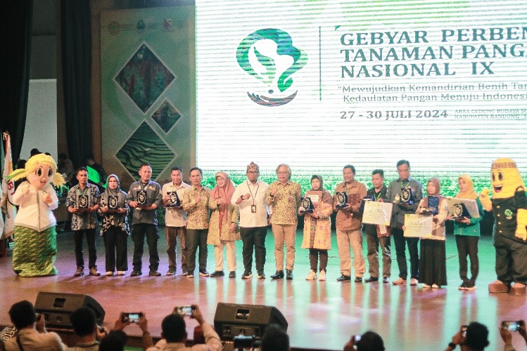Jadi Tuan Rumah, Jabar Sukses Gelar Gebyar Perbenihan Tanaman Pangan Nasional 2024