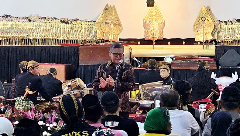 Hasto: Demokrasi Dikebiri, tapi Banyak yang Diam