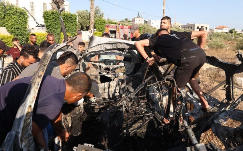 Israel Bunuh Pemimpin Sayap Militer Hamas di Tepi Barat, Mobilnya Dibom Drone