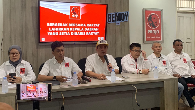 Projo Heran Permintaan Maaf Jokowi Dipolitisasi: Anda Sehat?