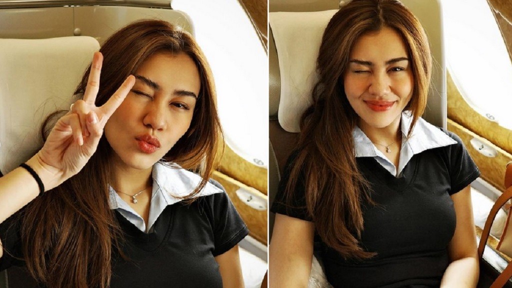 4 Potret Aaliyah Massaid di Pesawat Curi Perhatian, Tampil Kasual dan Memesona