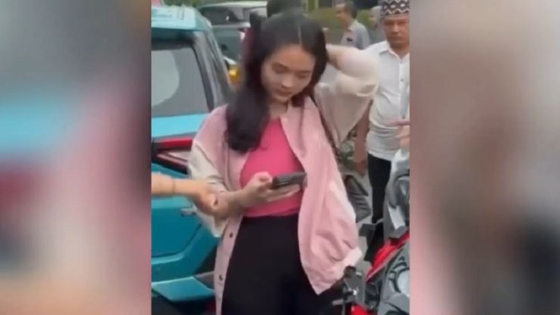 Pengakuan Mahasiswi Cantik di Pekanbaru, Tak Sadar Sudah Menabrak IRT karena Masih Fly