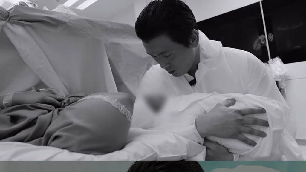 Usai Dituduh Hamil Palsu, Syahrini Unggah Momen Haru Bersalin Ditemani Reino Barack