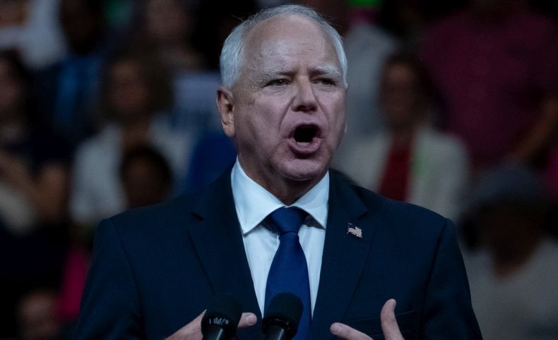 Profil Tim Walz Pendamping Kamala Harris di Pilpres AS, Pernah Jadi Pelatih Sepak Bola