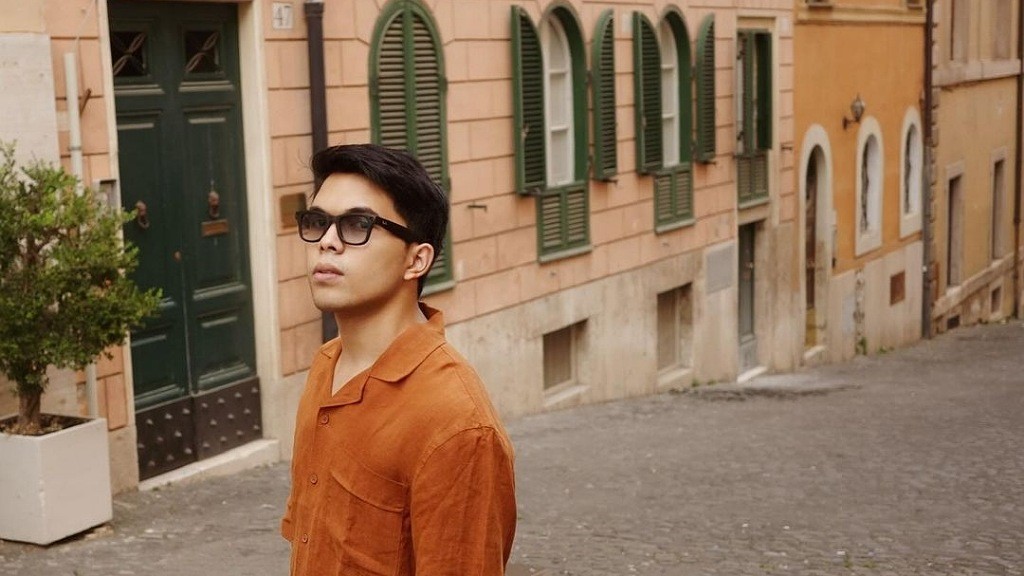 Thariq Halilintar Pamer Perut Sixpack, El Rumi Beri Respons Kocak: Makan Pasta Bisa Bikin Gini Ya