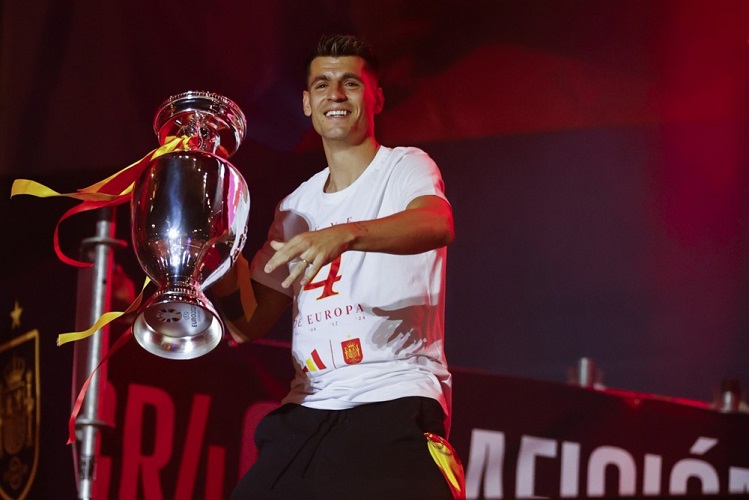 UEFA Sanksi Morata dan Rodri karena Nyanyian pada Pesta Juara Euro 2024