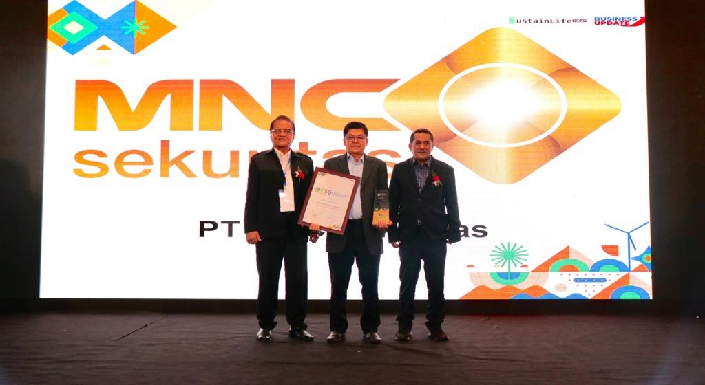 Jalani Prinsip Keberlanjutan, MNC Sekuritas Raih 3 Kategori Penghargaan ESG Initiative Awards 2024