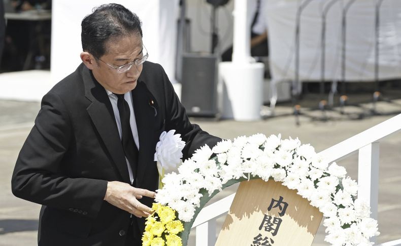 Peringatan Bom Atom Hiroshima, Anggota Parlemen Jepang Desak AS Minta Maaf