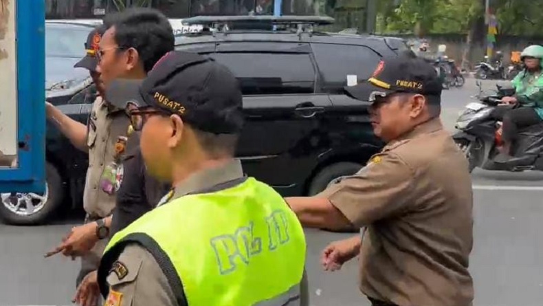 8 Pak Ogah Ditangkap di Jakpus, Dihukum Buat Surat Pernyataan