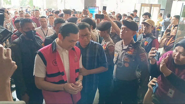 Harvey Moeis Tiba di Pengadilan Tipikor Jakarta, bakal Dengarkan Dakwaan