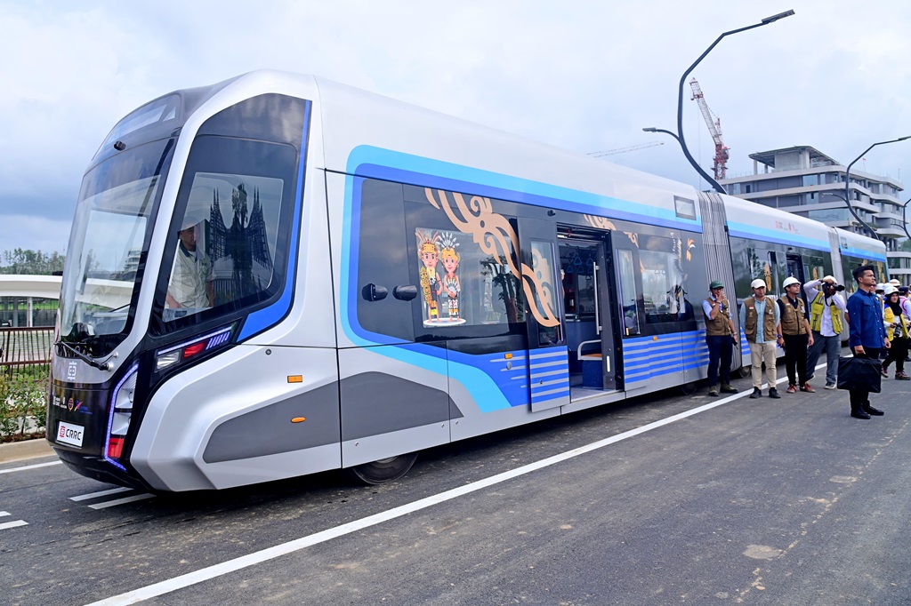 Otorita IKN Mau Kembalikan Trem Otonom asal China, Ada Apa?