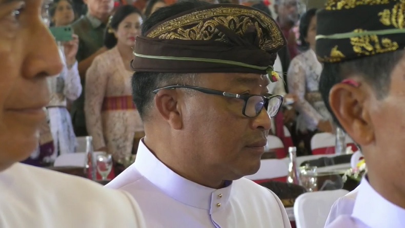 Dilantik Jadi DPRD Klungkung dari Perindo, Putu Tika Winawan Akan Kawal Aspirasi Masyarakat