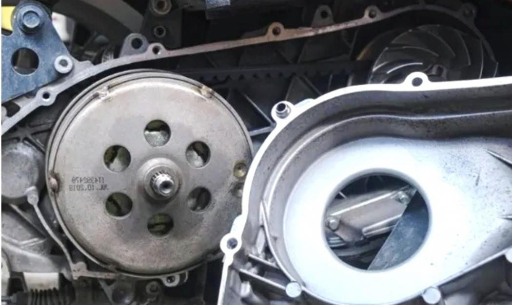 5 Kebiasaan Buruk Penyebab CVT Motor Matik Cepat Rusak, Nomor 2 Sering Tidak Disadari