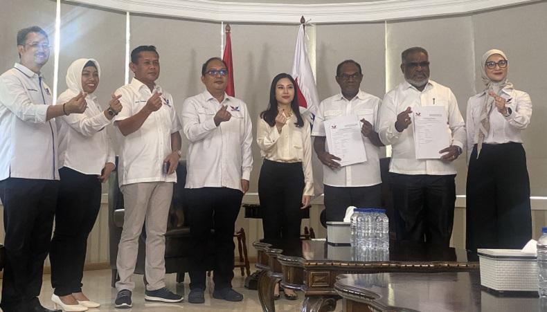 Ketua Umum Perindo Angela Tanoesoedibjo Serahkan Surat Rekomendasi ke 90 Calon Kepala Daerah