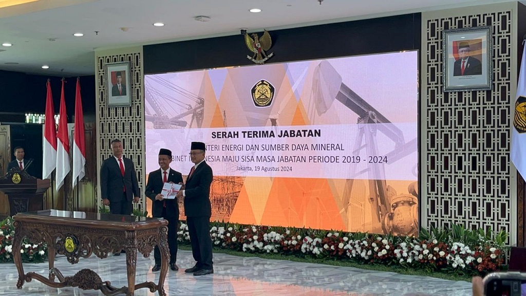 Jadi Menteri ESDM, Bahlil Minta Dirjen Berkantor di Gedung yang Sama: Kita Rapat sampai Malam di Sini!