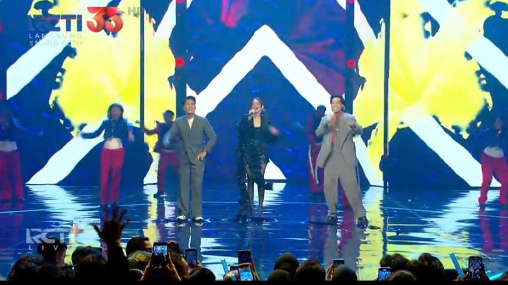 Seru! Selebrasi Spektakuler RCTI 35, Vidi Aldiano, Boy William dan Enzy Storia Tampil Kompak 