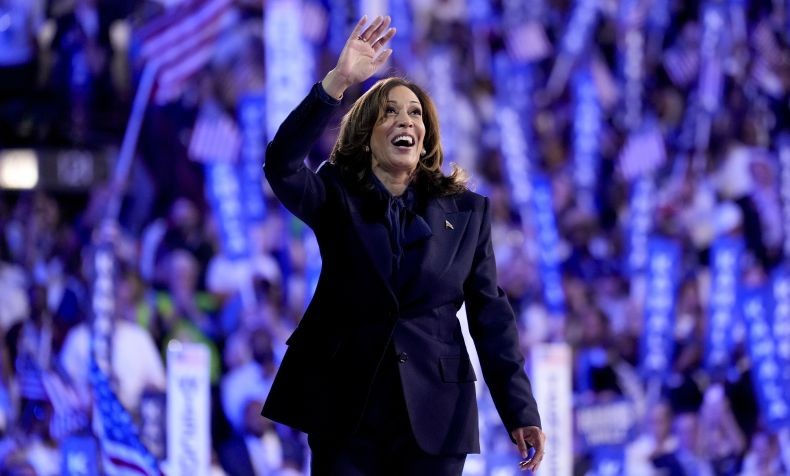 Kamala Harris Berpidato Janji Bela Israel, Teriakan Bebaskan Palestina Menggema