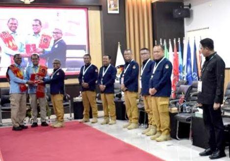 Didukung Perindo, Melki-Johni Daftar Pertama Pilgub NTT ke KPU