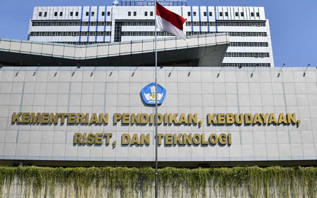 Formasi Kemendikbud CPNS 2024 dan Gajinya, Ada yang Tembus Rp8,6 Juta!